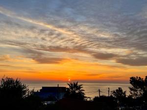 Kép "Sunrise Stegna" 1 szállásáról Arhángeloszban a galériában