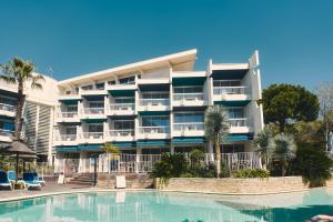 Бассейн в Hotel Le Quetzal или поблизости