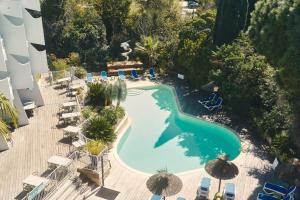 Бассейн в Hotel Le Quetzal или поблизости