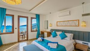 Ένα ή περισσότερα κρεβάτια σε δωμάτιο στο Villa Royal Hills 2 +47 φωτογραφίες