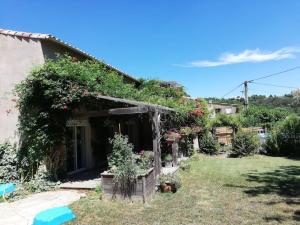 Fotografia z galérie ubytovania Ruime vakantiewoning gelegen aan Gorges d'Heric v destinácii Mons