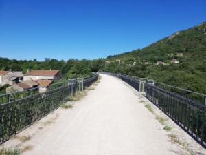 Fotografia z galérie ubytovania Ruime vakantiewoning gelegen aan Gorges d'Heric v destinácii Mons