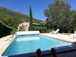 Fotografia z galérie ubytovania Ruime vakantiewoning gelegen aan Gorges d'Heric v destinácii Mons