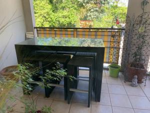 Balkón alebo terasa v ubytovaní Votre séjour cosy à Frejus!