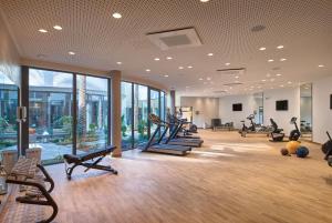 Posilňovňa alebo fitness centrum v ubytovaní Parc du Cap Luxury Apartment
