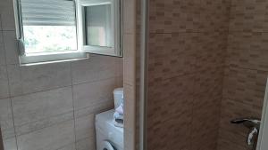 Koupelna v ubytování Apartments Krivokapic Kotor + 23 fotografií