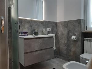 Koupelna v ubytování Piazza Mazzini Apartment