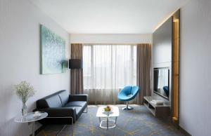 A seating area at The Cityview - Chinese YMCA of Hong Kong