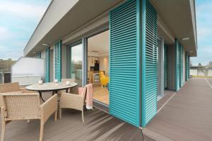 Balkon lub taras w obiekcie Sea&Sky View Apartment Par La Mer