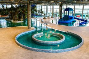Bazén v ubytování Amazonia Apartments nebo v jeho okolí