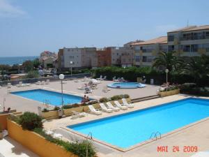 Bazén v ubytovaní Plage du mole, sablotel 2 alebo v jeho blízkosti