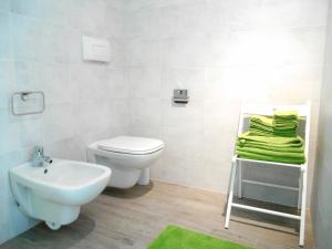 Koupelna v ubytování Direttamente Al Lago Apartments
