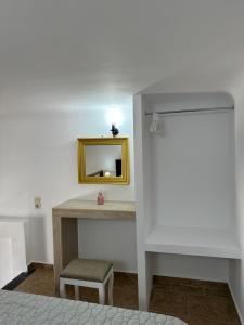 Gambar di galeri bagi Ano Syros Vibes di Ano Syros