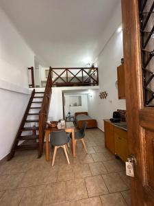 Dapur atau dapur kecil di Ano Syros Vibes