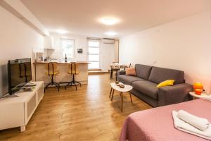 Gallery image of Studio & Apartment 'The Roots Apartments' near Pula, Istria, Croatia in Pula