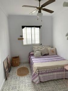 Posteľ alebo postele v izbe v ubytovaní Casa im andalusischen Look in der Nähe von Chipiona