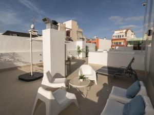 Balkón alebo terasa v ubytovaní Nuevos Lightbooking Livian Suites Las Palmas
