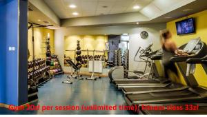 Posilňovňa alebo fitness centrum v ubytovaní Premium Apartment for Old Town & Jewish Quarter plus Pool