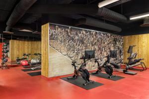 Palestra o centro fitness di The Delphi Downtown LA