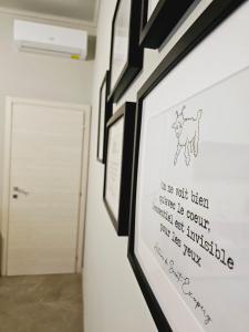 Certifikát, ocenenie alebo iný dokument vystavený v ubytovaní La Little Prince A casa come in una favola