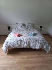 Кровать или кровати в номере En chemin vers Etretat