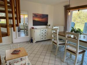 Kuchyň nebo kuchyňský kout v ubytování Wittinghuus - Urlaub aan de Ostsee
