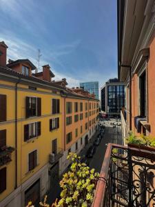a view of a city street from an apartment balcony at Avdkapartment in Milan