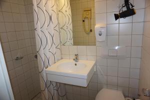 Koupelna v ubytování Verdde Hotel Lakselv