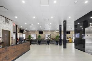 布朗克斯Highbridge Hotel的相册照片