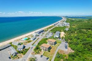 Gallery image of Mermaid Cove in North Truro