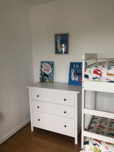 Posteľ alebo postele v izbe v ubytovaní La Maison Familiale Ladou