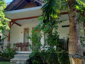 Ein Garten an der Unterkunft Sama Sama Amed