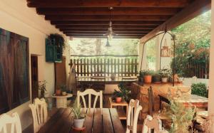 Un balcón o terraza de Hostal Esfigueral