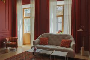Posezení v ubytování Leopolis Hotel
