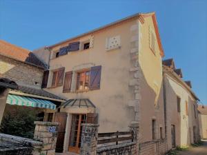 Fotografia z galérie ubytovania Lovely House in Quiet Hamlet on banks of the Lot v destinácii Saint-Martin-Labouval