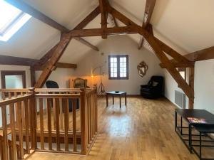 Fotografia z galérie ubytovania Lovely House in Quiet Hamlet on banks of the Lot v destinácii Saint-Martin-Labouval