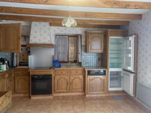 Fotografia z galérie ubytovania Lovely House in Quiet Hamlet on banks of the Lot v destinácii Saint-Martin-Labouval