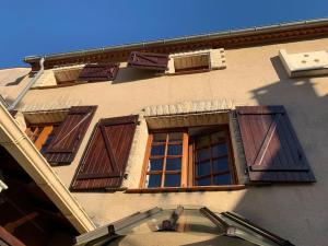 Fotografia z galérie ubytovania Lovely House in Quiet Hamlet on banks of the Lot v destinácii Saint-Martin-Labouval