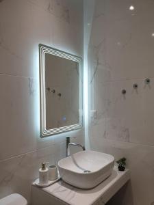 Ένα μπάνιο στο Διαμέρισμα στο κέντρο