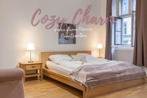 A bed or beds in a room at Pleasing 2BR Apt.-Perfect for Longstays