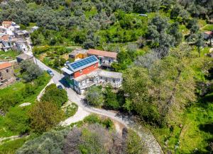 Άποψη από ψηλά του Zois Stone House