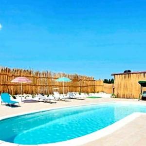 Swimmingpoolen hos eller tæt på Sa Pramma