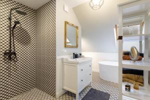 Ένα μπάνιο στο Luksuslik korter Pärnu südalinnas +5 φωτογραφίες