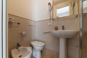 A bathroom at 4-rooms flat at Vatican