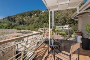 Un balcón o terraza de Orizontas Loft with Panoramic View