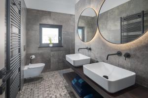 Koupelna v ubytování Design Villa Palmeta