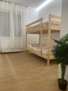 Двох'ярусне ліжко або двоярусні ліжка в номері DentroFuori