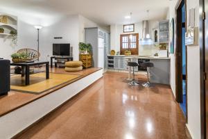 Kuchyňa alebo kuchynka v ubytovaní Lightbooking Cordoba Plaza Corredera