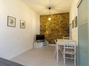 Telewizja i/lub zestaw kina domowego w obiekcie Vejer de la Frontera Luis
