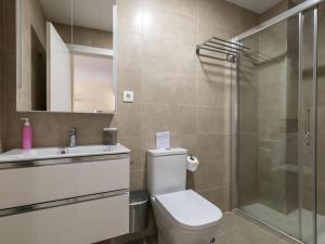 Kúpeľňa v ubytovaní Nuevos Lightbooking Livian Suites Las Palmas